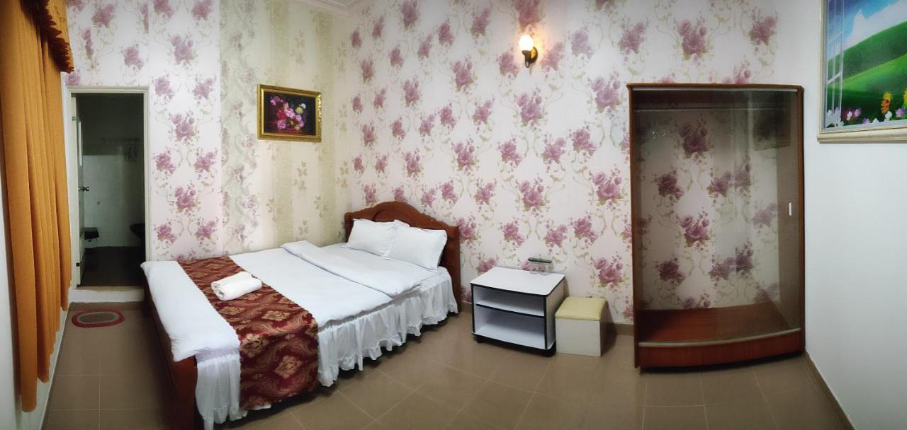Hoang Uyen Hotel Далат Екстер'єр фото